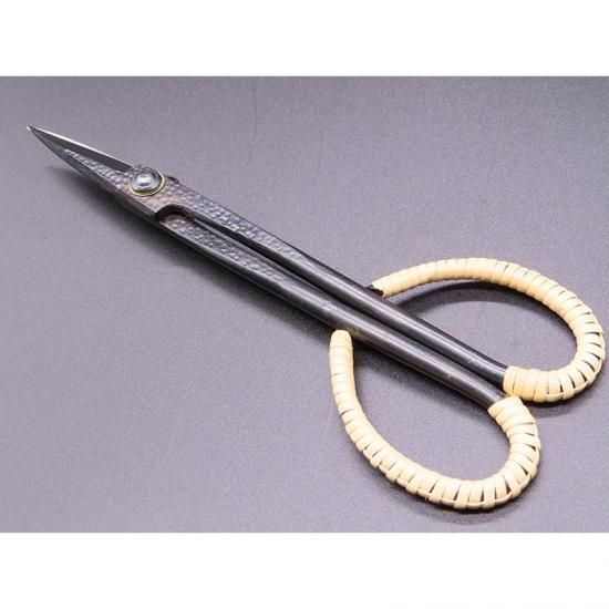 Ciseaux à brindilles – Manche recouvert de rotin, acier de qualité supérieure Ciseaux à brindilles – Manche recouvert de rotin, acier de qualité supérieure