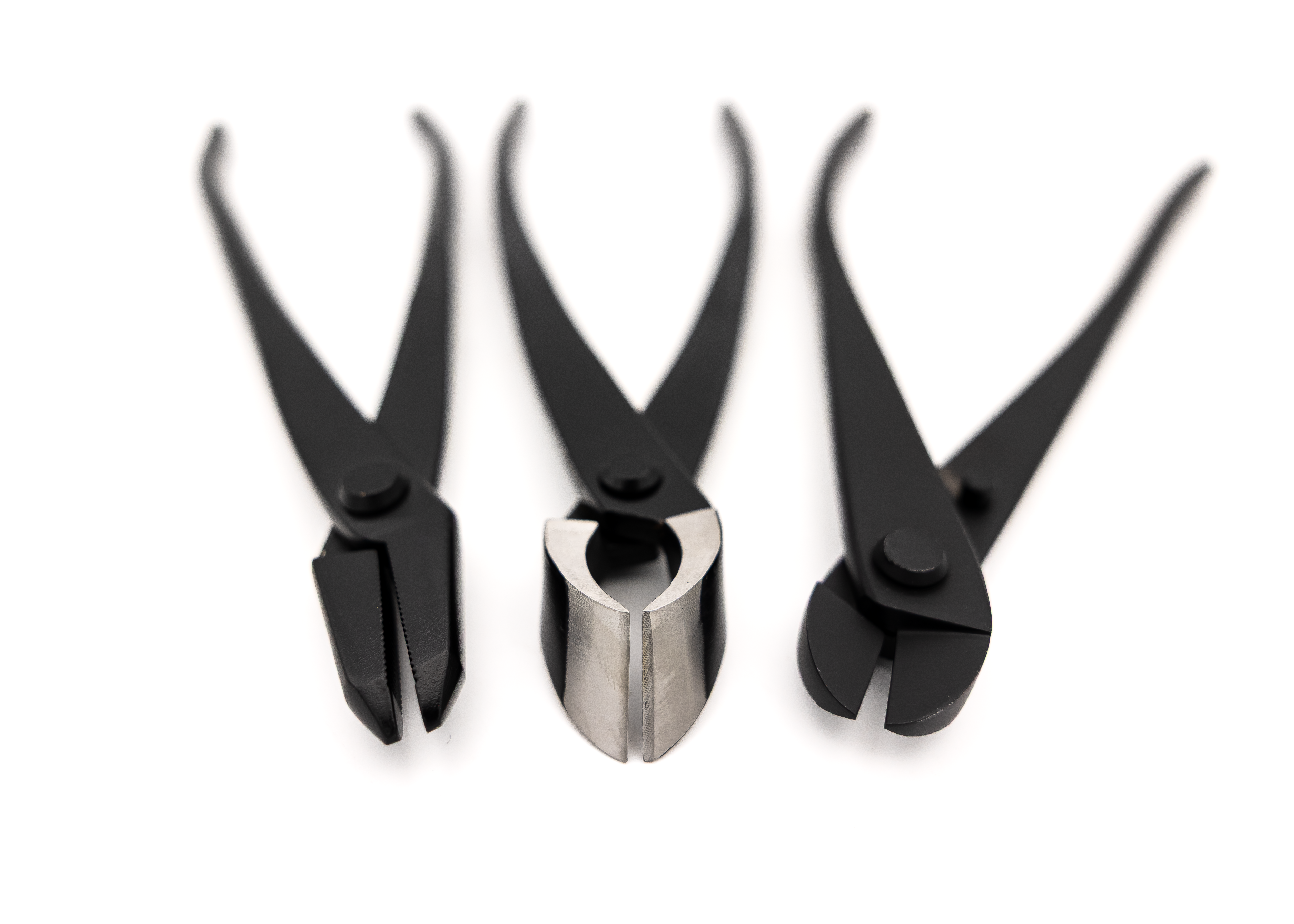 Ensemble de 3 pinces coupantes : pince concave et pince à fil.